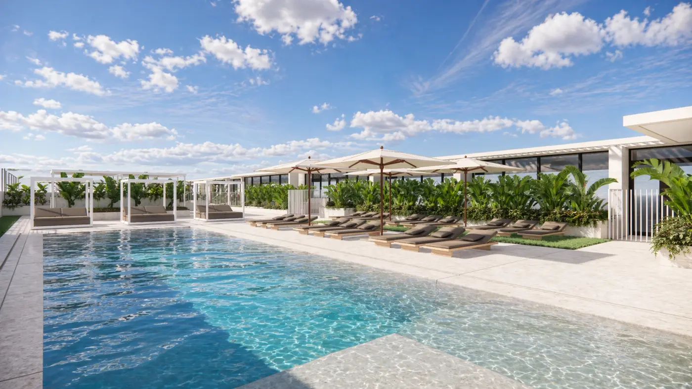 Piscina en el rooftop de Lyra Residences